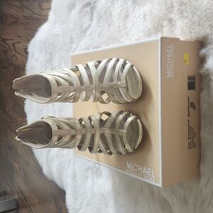 Michael Kors Tatianna Back Zip Embossed Metallic Leather Shoes-Size 7.5